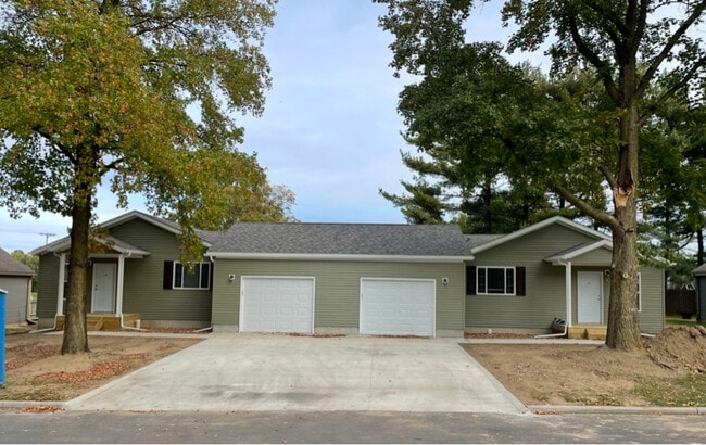 79 Old State Rd S in Norwalk, OH - Foto de edificio - Building Photo