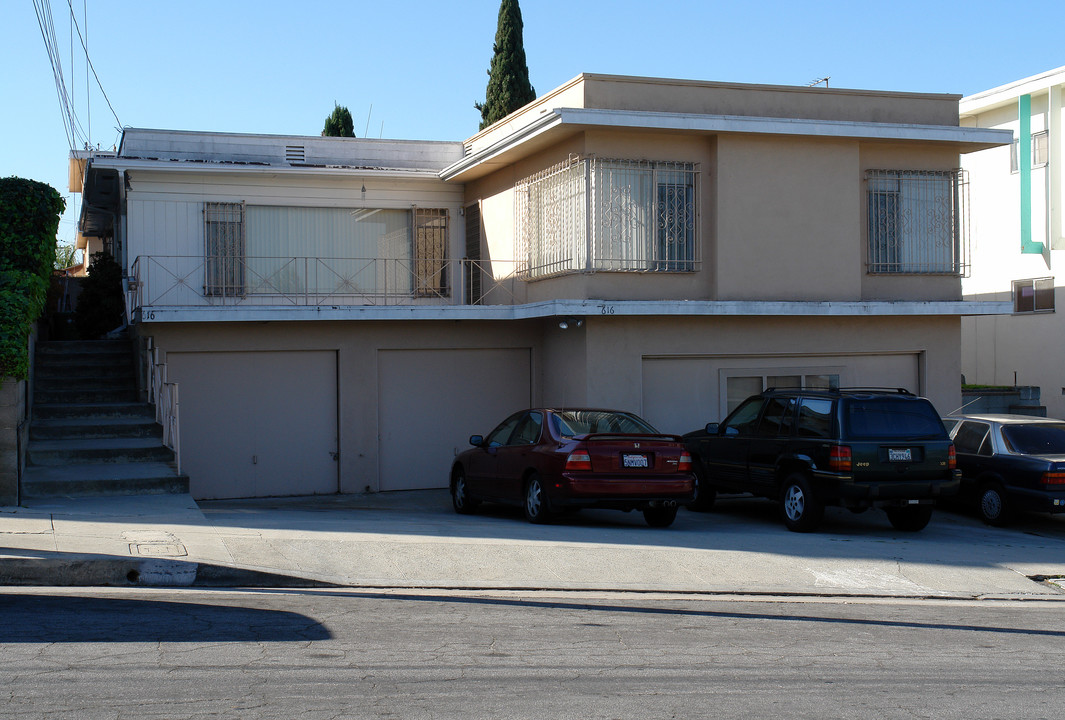 616 E Aerick St in Inglewood, CA - Foto de edificio