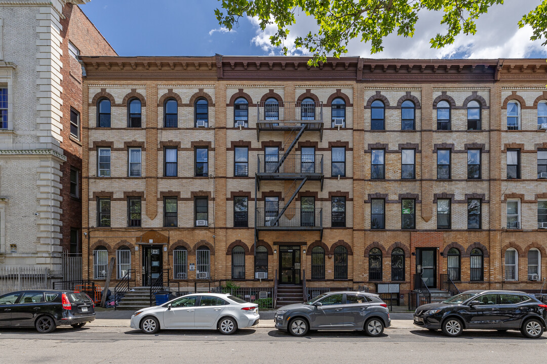 794 Madison St in Brooklyn, NY - Building Photo