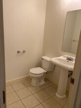 9223 122nd Ct NE in Kirkland, WA - Building Photo - Building Photo