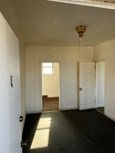 1101 Evans Ave-Unit -B in McKeesport, PA - Building Photo - Building Photo