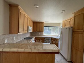 1 La Casa Ct in Chico, CA - Building Photo - Building Photo
