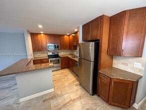 274 Brittany F in Delray Beach, FL - Foto de edificio - Building Photo