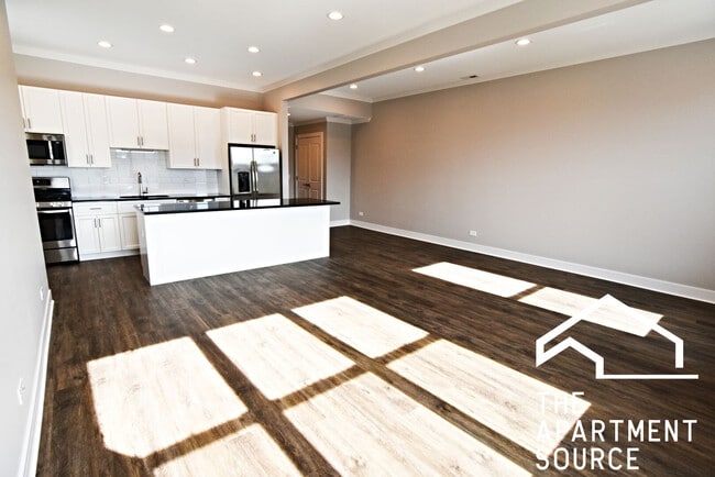 3212 N Halsted St, Unit 3 in Chicago, IL - Building Photo - Building Photo