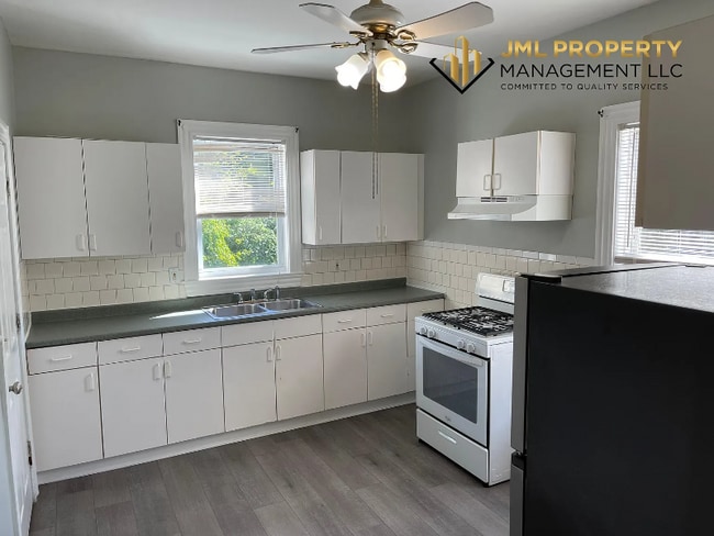 property at 159 High St