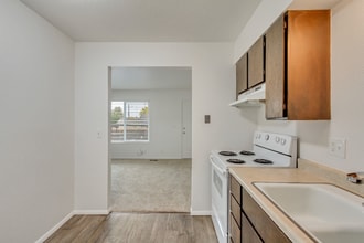 2519 S 300 E in Salt Lake City, UT - Building Photo - Building Photo