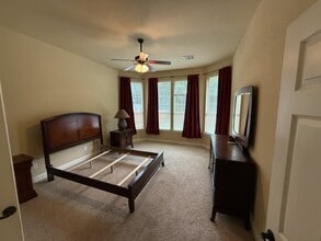 1318 Emily Ln in Ada, OK - Building Photo - Building Photo