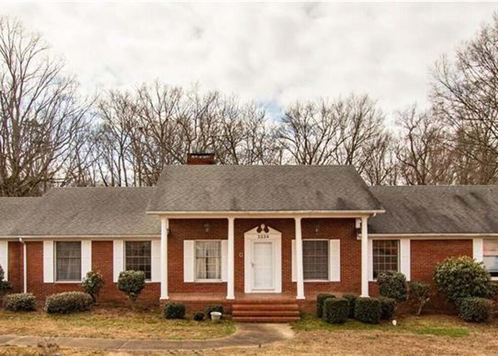 2228 E Main St, Unit 2228 E main st in Albemarle, NC - Building Photo