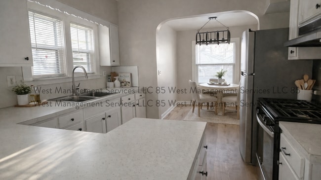 808 Innes St NE in Grand Rapids, MI - Building Photo - Building Photo