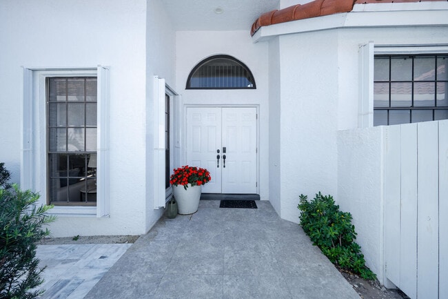 5809 NW 21st Way in Boca Raton, FL - Foto de edificio - Building Photo