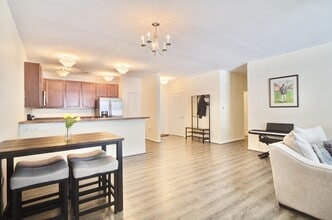 4316 Colindale Rd in Chesapeake, VA - Building Photo - Building Photo