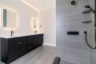 50 Crescent Ave, Unit 1 in Boston, MA - Building Photo