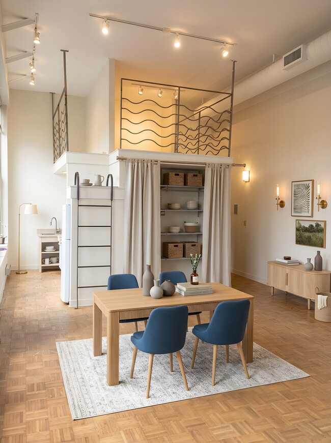 61 Brookline Ave, Unit 422 in Boston, MA - Foto de edificio - Building Photo