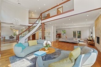 2 Hudson St in Hastings On Hudson, NY - Building Photo - Building Photo
