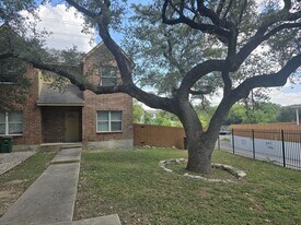 4103 St Charles Bay in San Antonio, TX - Building Photo