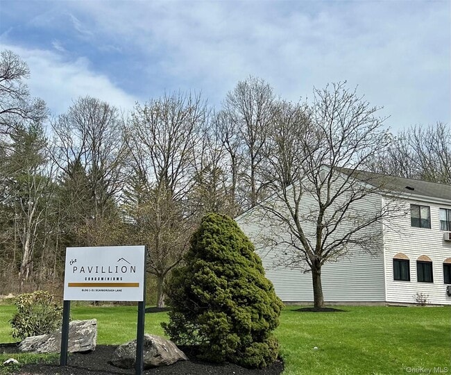 property at 40 Scarborough Ln