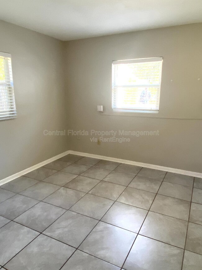 1227 Minnesota St in Orlando, FL - Building Photo - Building Photo
