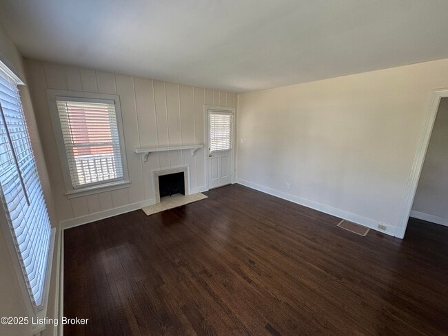 3912 Massie Ave in St Matthews, KY - Building Photo - Building Photo