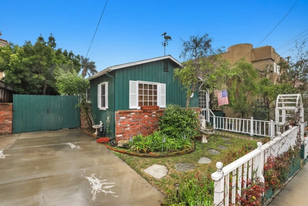 620 9th St in Hermosa Beach, CA - Building Photo