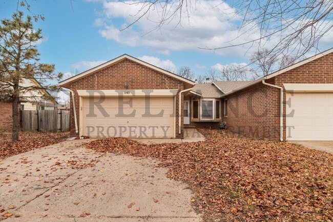 property at 141 S Lark St