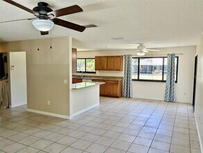 5608 Kismet Terrace in North Port, FL - Building Photo - Building Photo
