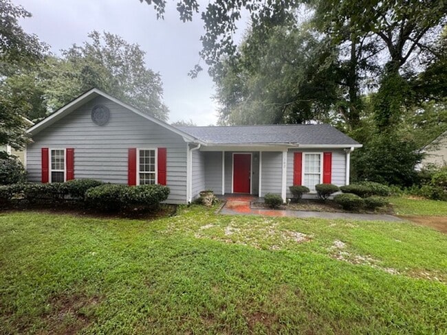 property at 102 Ridgefield Dr