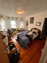 86 Fellsway W, Unit 3 in Somerville, MA - Foto de edificio - Building Photo