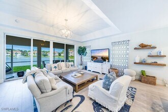 7128 Lemuria Cir in Naples, FL - Building Photo - Building Photo