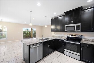 12500 Hammock Cove Blvd in Ft. Myers, FL - Building Photo - Building Photo
