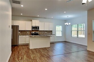 435 Shady Glen in Dallas, GA - Building Photo - Building Photo
