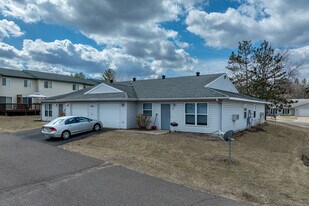 The Ridges at Otter Creek in Eau Claire, WI - Building Photo