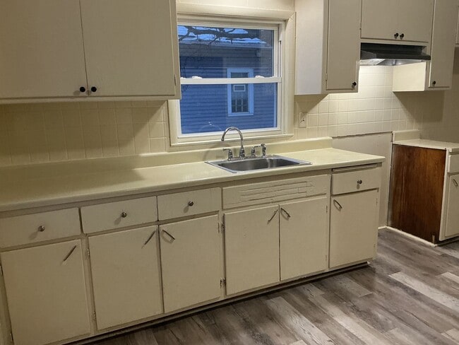 property at 5248 N 36th St