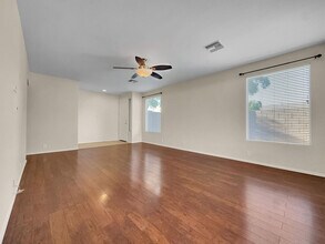 261 N Nash Way in Chandler, AZ - Building Photo - Building Photo