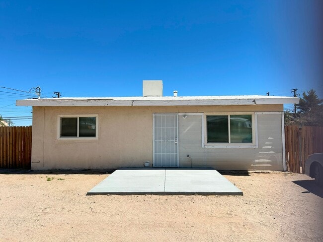 property at 1601 N Norma St