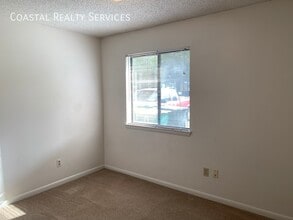 716 Fairview Dr in Fort Walton Beach, FL - Building Photo - Building Photo
