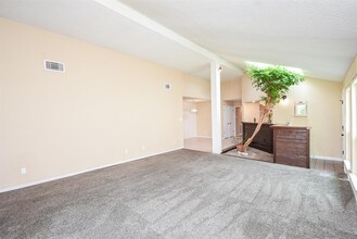 11823 Zarroll Dr in Houston, TX - Building Photo - Building Photo