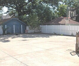 53 S Highland Ave, Unit 2 in Akron, OH - Building Photo - Building Photo