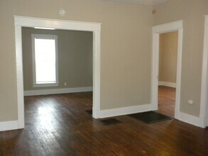 414 N 8th St in Columbia, MO - Building Photo - Building Photo