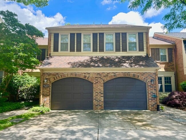 property at 11221 Empire Ln