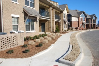 Rosedale Apartments in Tuscaloosa, AL - Building Photo - Building Photo