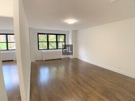 E 16 ST, Unit 2M in New York, NY - Building Photo