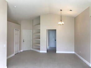 333 Piccolo Way in Davenport, FL - Building Photo - Building Photo