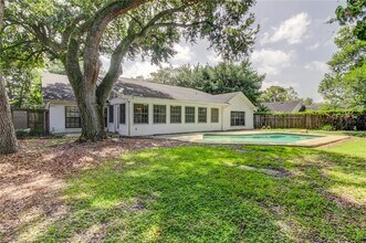 10406 Reclinata Ln in Tampa, FL - Building Photo - Building Photo