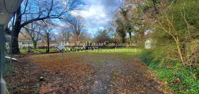 3907 Indiana Ave in Winston-Salem, NC - Building Photo - Building Photo