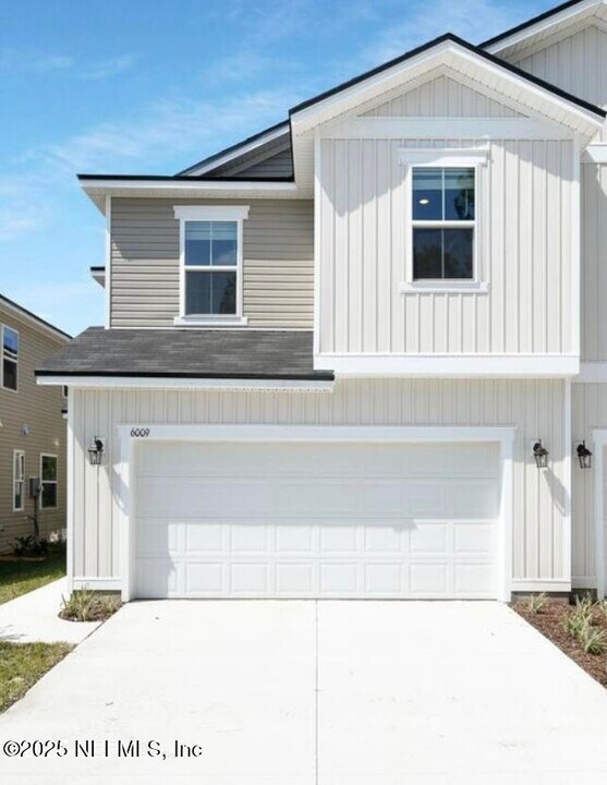 6009 Immortal Ct in Jacksonville, FL - Building Photo