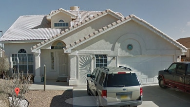15 Pinon Ave in Los Lunas, NM - Building Photo - Building Photo