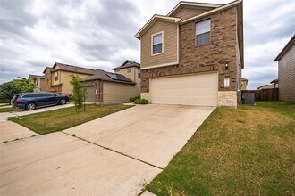 16009 Canberra Trail in Austin, TX - Building Photo - Building Photo