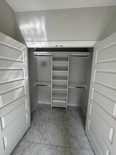 703 Pedro St, Unit 2 in Mission, TX - Foto de edificio - Building Photo