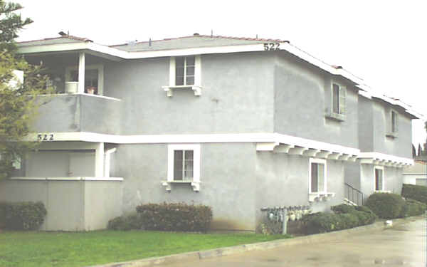 522 Flower St in Chula Vista, CA - Building Photo - Building Photo