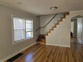 5015 N Monitor Ave in Chicago, IL - Building Photo - Building Photo